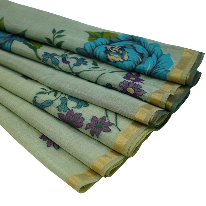 Cotton silk saree with jamdhani weaving on pallu and pleats.