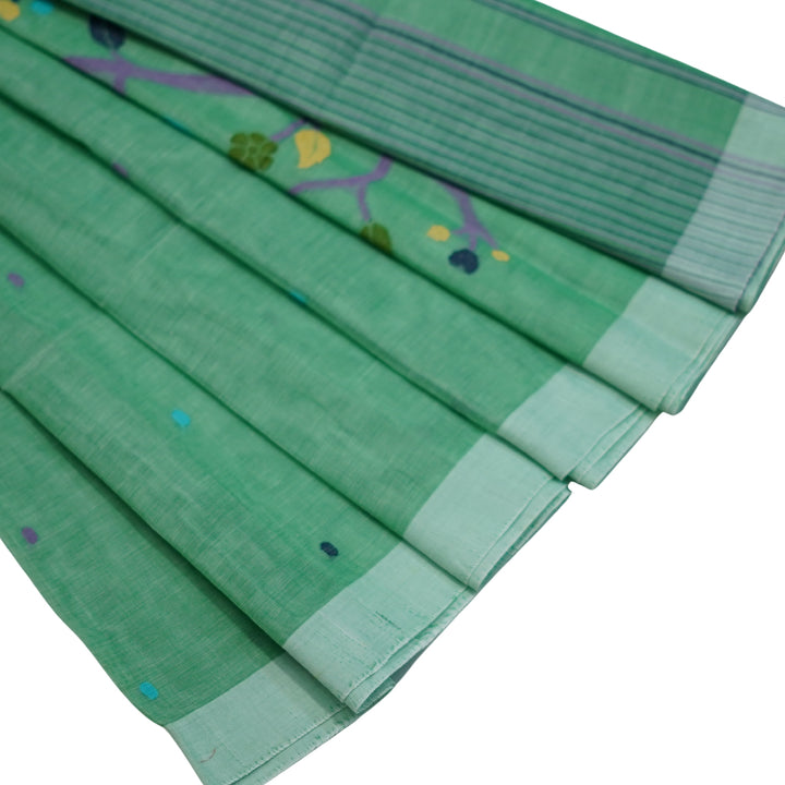 Bengal cotton saree with jamdhani weaving.