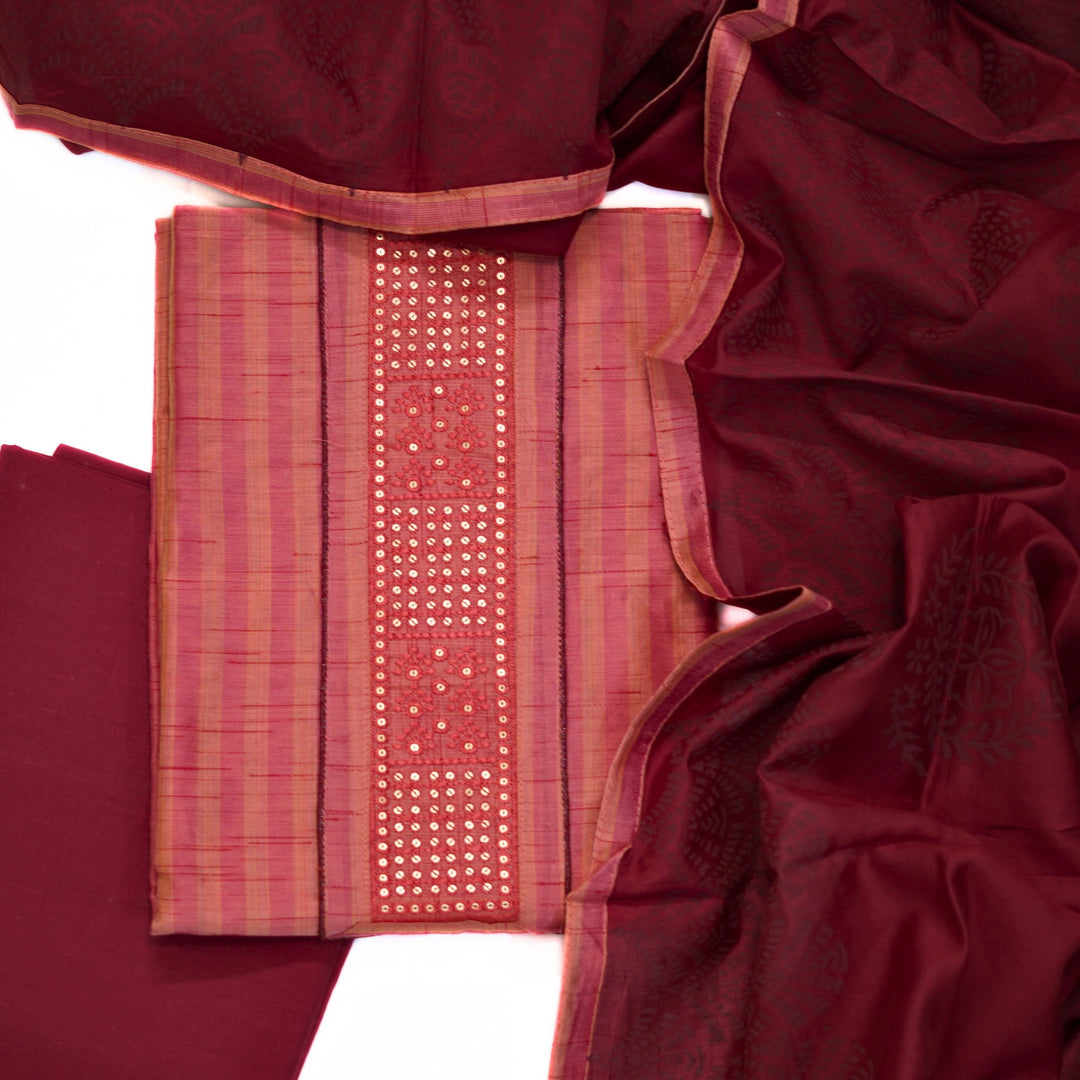 Cotton top with yoke, with cotton printed dhupatta.