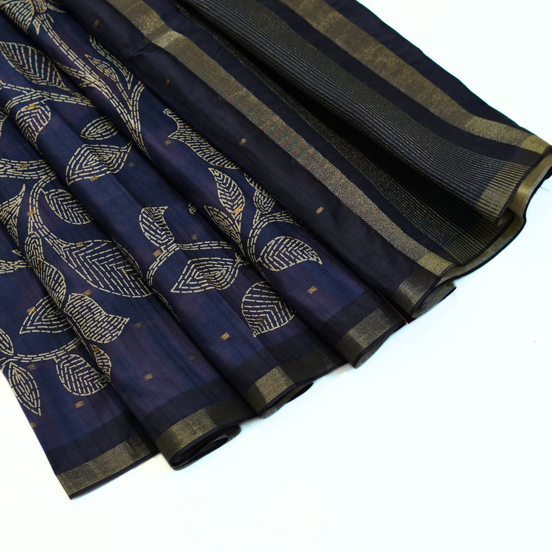 Digital printed tussar with kantha print.
