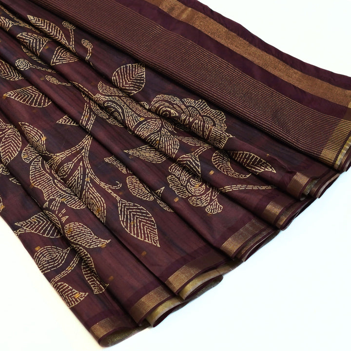 Digital printed tussar with kantha print.