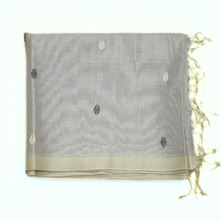Pure bengal cotton saree with buttas all over, with rich pallu.